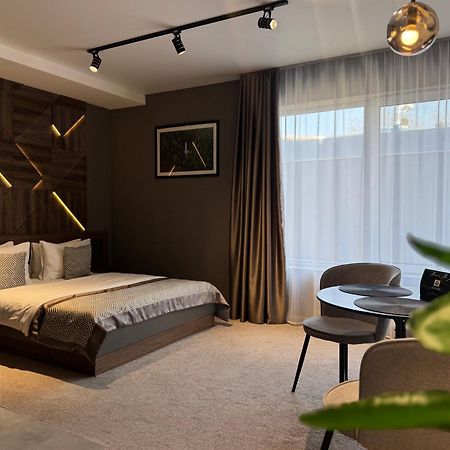 Hide Park Hotel Vinnytsia Extérieur photo