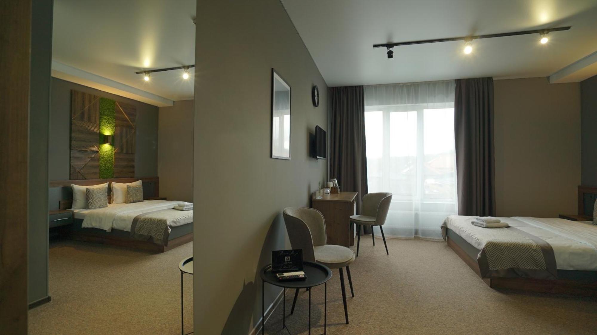 Hide Park Hotel Vinnytsia Extérieur photo