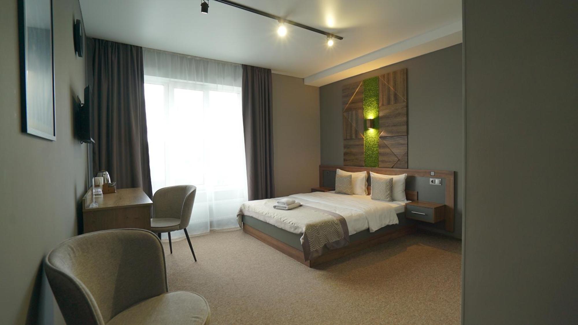 Hide Park Hotel Vinnytsia Extérieur photo
