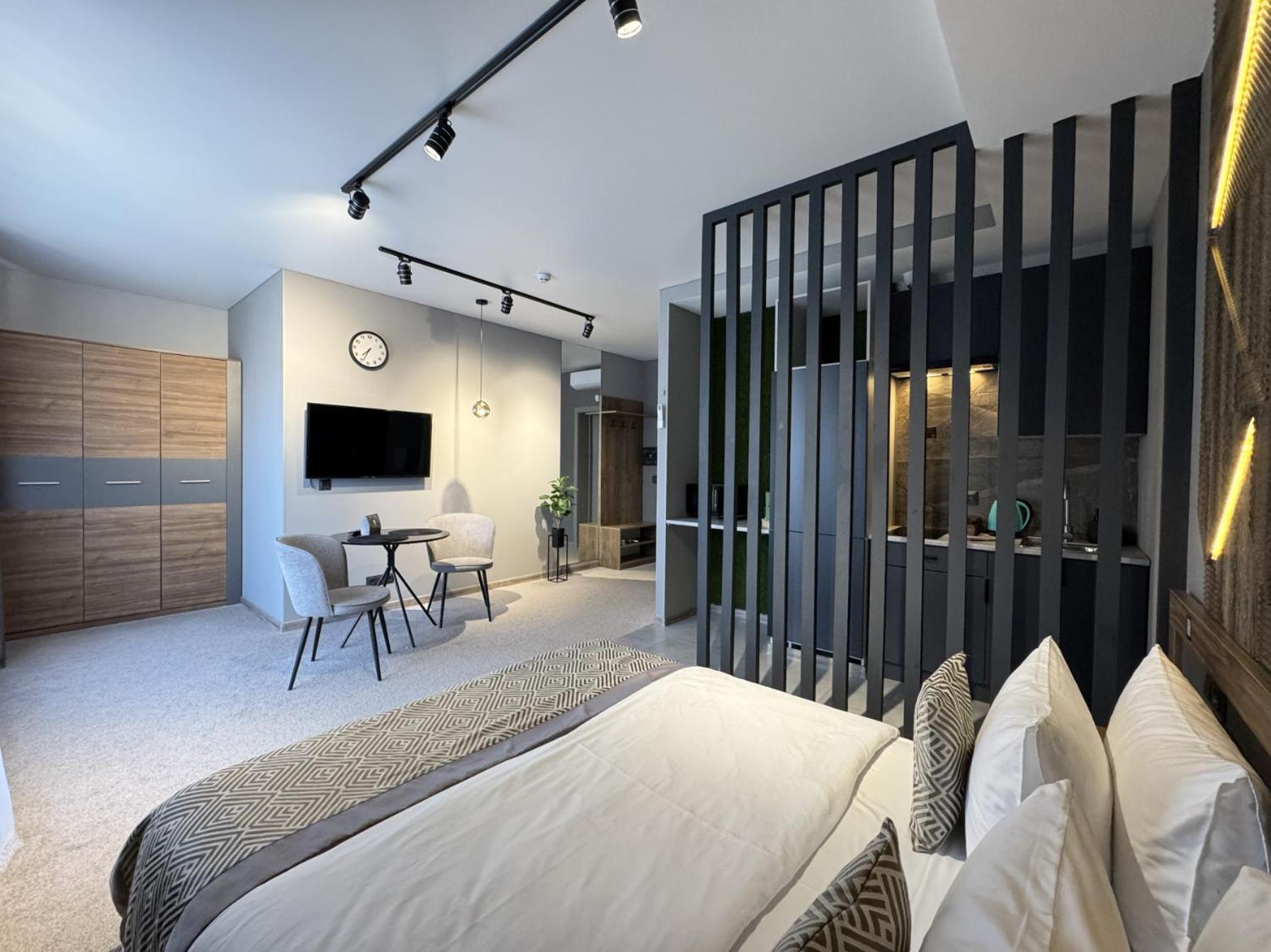 Hide Park Hotel Vinnytsia Extérieur photo